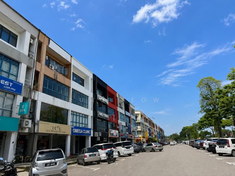 Shop for Rent in Bandar Baru Permas Jaya (Permas Jaya) - Ruby Teow - Exterior - PropertyGuru.com.my