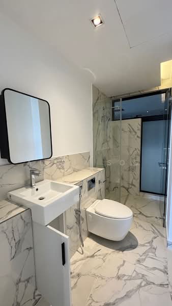 Service Residence for Sale at Lumi Tropicana Serviced Residence - Alicia Soo - Bathroom - PropertyGuru.com.my