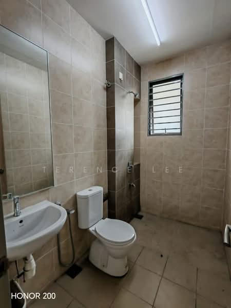 Rumah Teres 2-Tingkat untuk Disewa di Bandar Bukit Raja (Klang) - Terence Lee - Bathroom - PropertyGuru.com.my