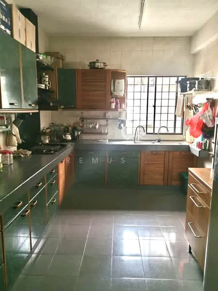 Bungalow House for Sale in Taman Yulek (Cheras) - Remus . - Kitchen - PropertyGuru.com.my