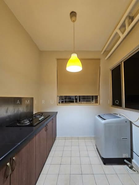 Kondominium untuk Dijual di Cengal Condominium - Amirul Shafiq - Kitchen - PropertyGuru.com.my