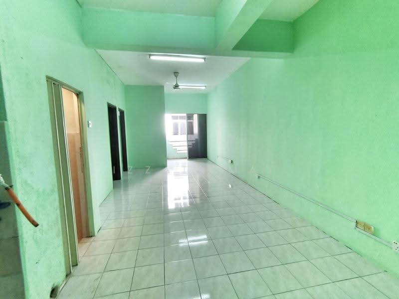Flat for Sale at Pusat Hentian Kajang - Izzati Mat - Interior - PropertyGuru.com.my
