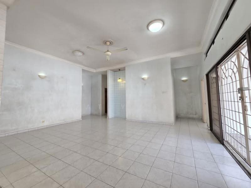 Bungalow House for Rent in Setapak (Kuala Lumpur) - Kathy Yap - Living Room - PropertyGuru.com.my