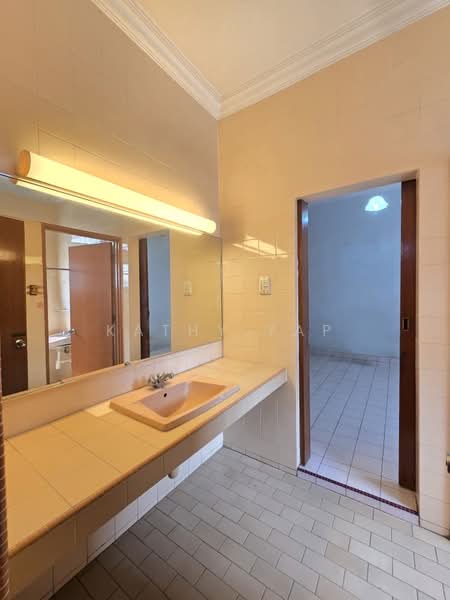 Bungalow House for Rent in Setapak (Kuala Lumpur) - Kathy Yap - Bathroom - PropertyGuru.com.my