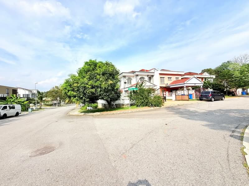 Rumah Berkembar untuk Dijual di Shah Alam (Selangor) - Kamaruzaman Omar - Exterior - PropertyGuru.com.my