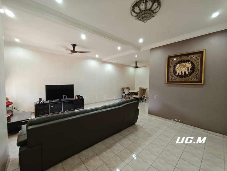 2-storey Terraced House for Sale in Taman Sejati (Klang) - Daniel Kok - Living Room - PropertyGuru.com.my