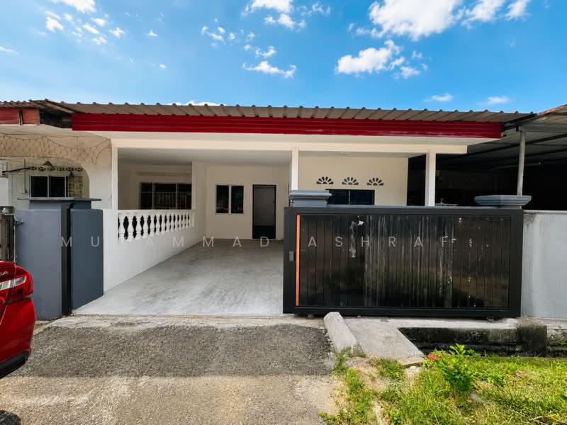 Rumah Teres 1-Tingkat untuk Dijual di Ampangan (Negeri Sembilan) - Muhammad Ashraf . - Exterior - PropertyGuru.com.my