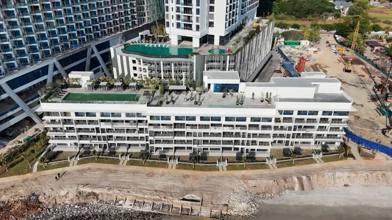 Pangsapuri untuk Dijual di Assana Serviced Suites @ Tropicana Cenang - CK TEH - Exterior - PropertyGuru.com.my