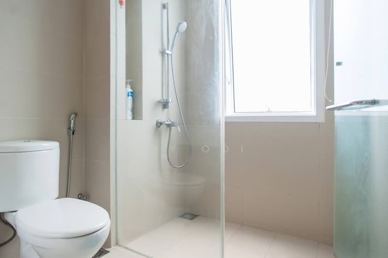 Kondominium untuk Disewa di Verticas Residensi - Joy Ooi - Bathroom - PropertyGuru.com.my