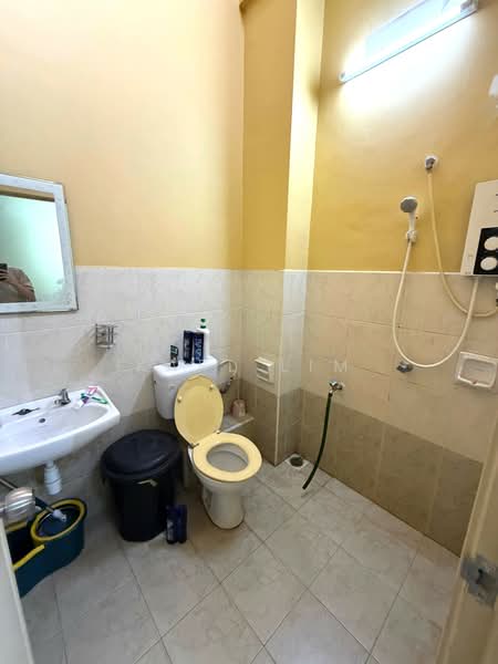 2-storey Terraced House for Sale in Bukit Indah (Iskandar Puteri (Nusajaya)) - Karl Lim - Bathroom - PropertyGuru.com.my