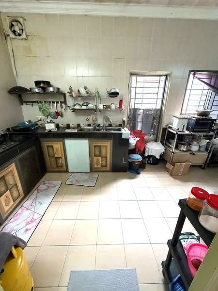 2-storey Terraced House for Sale in Bukit Indah (Iskandar Puteri (Nusajaya)) - Karl Lim - Kitchen - PropertyGuru.com.my