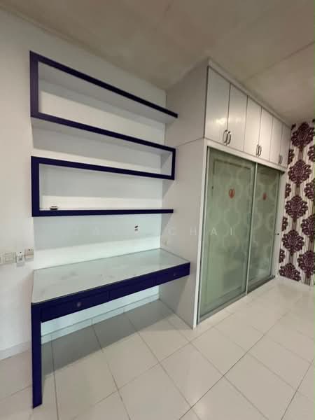 Rumah Teres 2-Tingkat untuk Dijual di Setia Tropika (Johor Bahru) - Jack Chai - Study - PropertyGuru.com.my