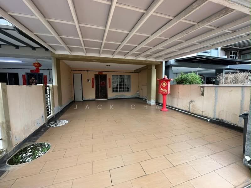 Rumah Teres 2-Tingkat untuk Dijual di Setia Tropika (Johor Bahru) - Jack Chai - Exterior - PropertyGuru.com.my