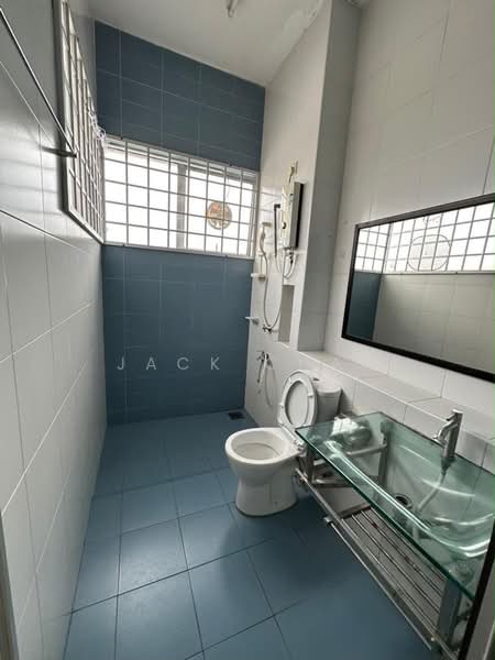 Rumah Teres 2-Tingkat untuk Dijual di Setia Tropika (Johor Bahru) - Jack Chai - Bathroom - PropertyGuru.com.my