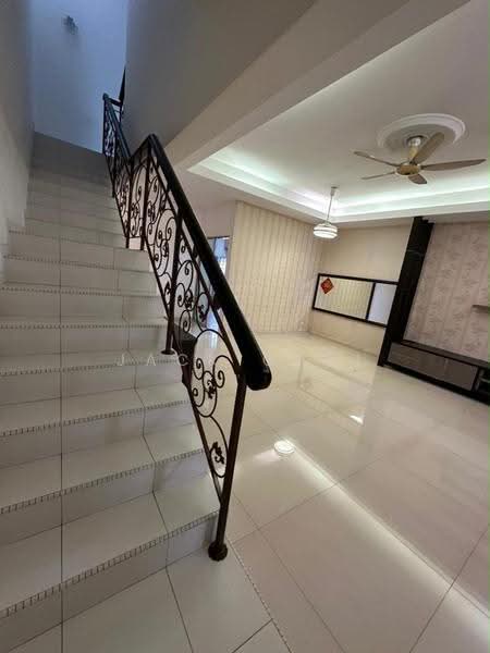 Rumah Teres 2-Tingkat untuk Dijual di Setia Tropika (Johor Bahru) - Jack Chai - Interior - PropertyGuru.com.my