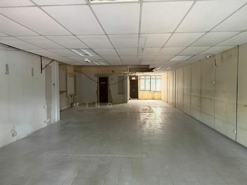 Shop for Rent in Taman Daya (Johor Bahru) - Ming Yeap - Interior - PropertyGuru.com.my