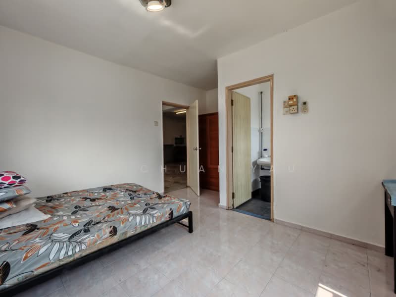 Pangsapuri untuk Dijual di Hilir Kota 1 Apartment - Yu Chuan Yau - Bedroom - PropertyGuru.com.my