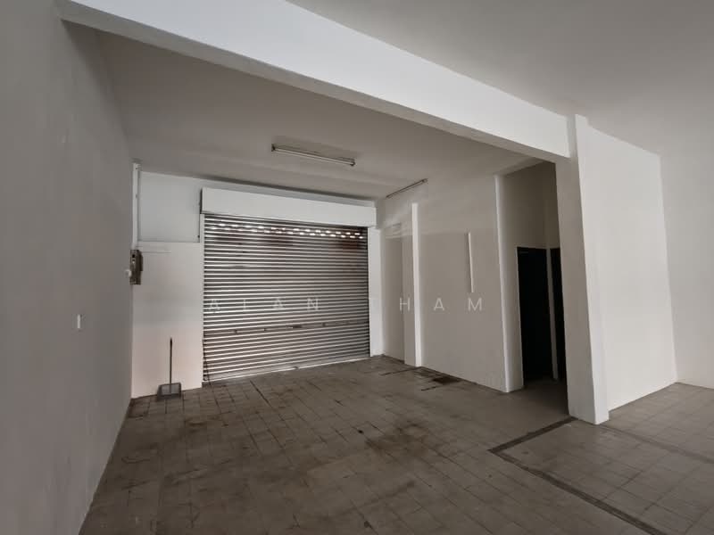 Shop / Office for Rent in Bandar Baru Permas Jaya (Permas Jaya) - Alan Tham - Interior - PropertyGuru.com.my