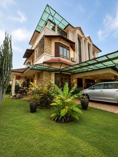 Rumah Berkembar untuk Dijual di Batu Ferringhi (Penang) - Ressha Ramesh - Exterior - PropertyGuru.com.my