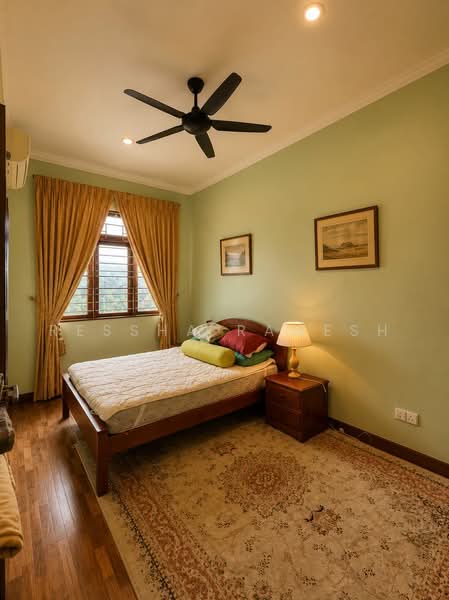 Rumah Berkembar untuk Dijual di Batu Ferringhi (Penang) - Ressha Ramesh - Bedroom - PropertyGuru.com.my