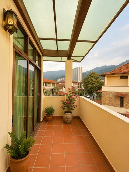 Rumah Berkembar untuk Dijual di Batu Ferringhi (Penang) - Ressha Ramesh - Balcony - PropertyGuru.com.my