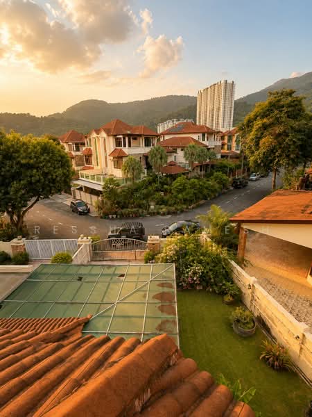 Rumah Berkembar untuk Dijual di Batu Ferringhi (Penang) - Ressha Ramesh - Exterior - PropertyGuru.com.my