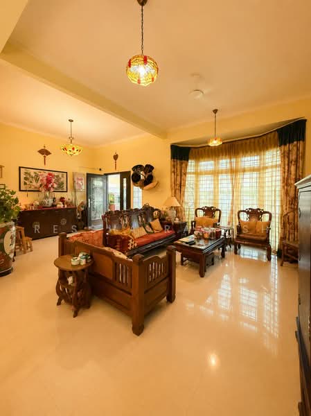 Rumah Berkembar untuk Dijual di Batu Ferringhi (Penang) - Ressha Ramesh - Living Room - PropertyGuru.com.my