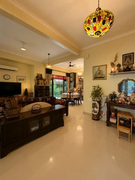 Rumah Berkembar untuk Dijual di Batu Ferringhi (Penang) - Ressha Ramesh - Living Room - PropertyGuru.com.my