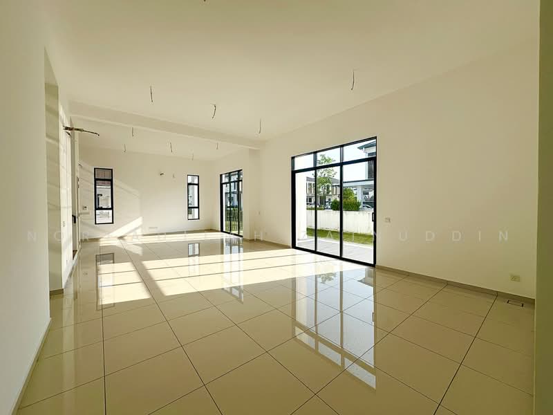 Bungalow House for Sale in Kuala Selangor (Selangor) - NORFADILAH ZAINUDDIN - Living Room - PropertyGuru.com.my