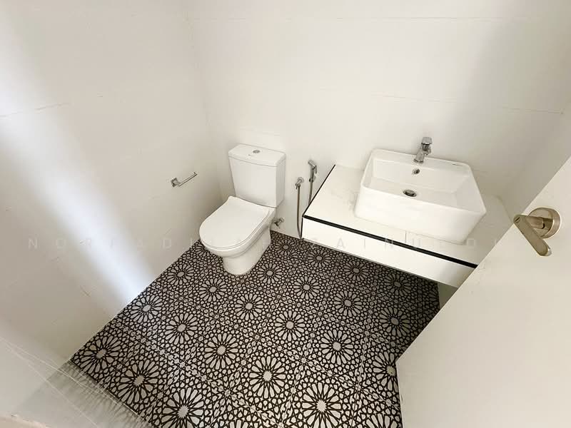 Bungalow House for Sale in Kuala Selangor (Selangor) - NORFADILAH ZAINUDDIN - Bathroom - PropertyGuru.com.my