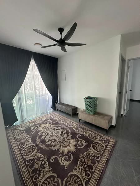Rumah Berkembar untuk Dijual di Setia Tropika (Johor Bahru) - Alan Lin - Living Room - PropertyGuru.com.my
