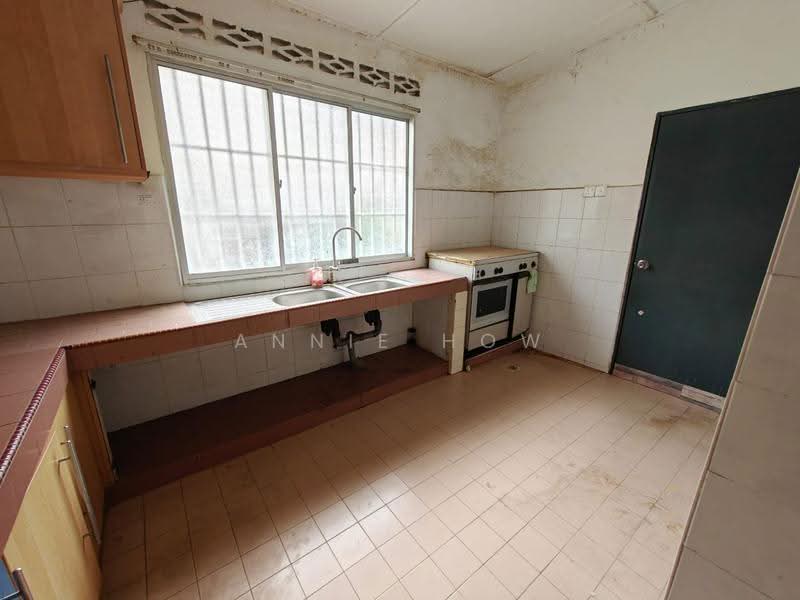 Rumah Teres 2-Tingkat untuk Dijual di Taman Melati (Setapak) - Annie How - Kitchen - PropertyGuru.com.my