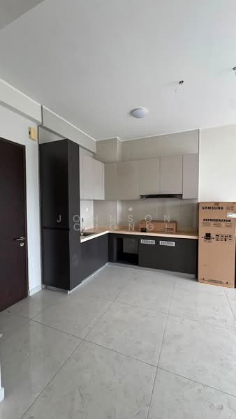 Kondominium untuk Dijual di Amberside @ Country Garden Danga Bay - Johnson Chong - Kitchen - PropertyGuru.com.my