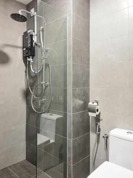 Service Residence for Sale at The Era @ Duta North - Vincent Yeoh - Bathroom - PropertyGuru.com.my