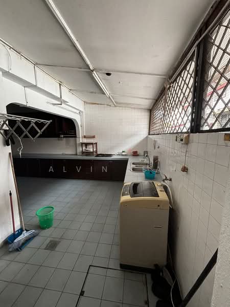 Rumah Teres 2-Tingkat untuk Dijual di Petaling Jaya (Selangor) - Alvin Seah - Kitchen - PropertyGuru.com.my