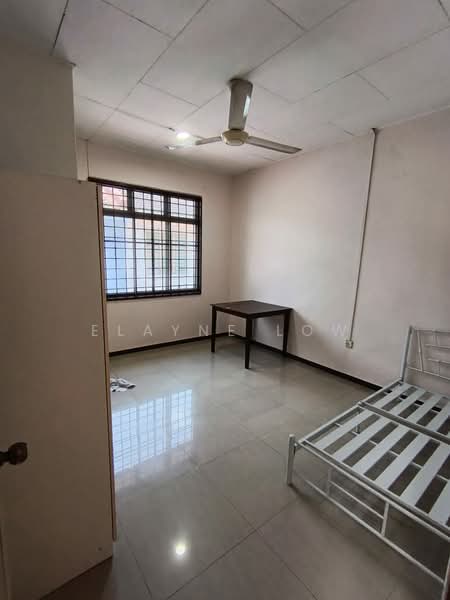 Semi-Detached House for Sale in Taman Bukit Rinting (Masai) - Elayne Low - Bedroom - PropertyGuru.com.my