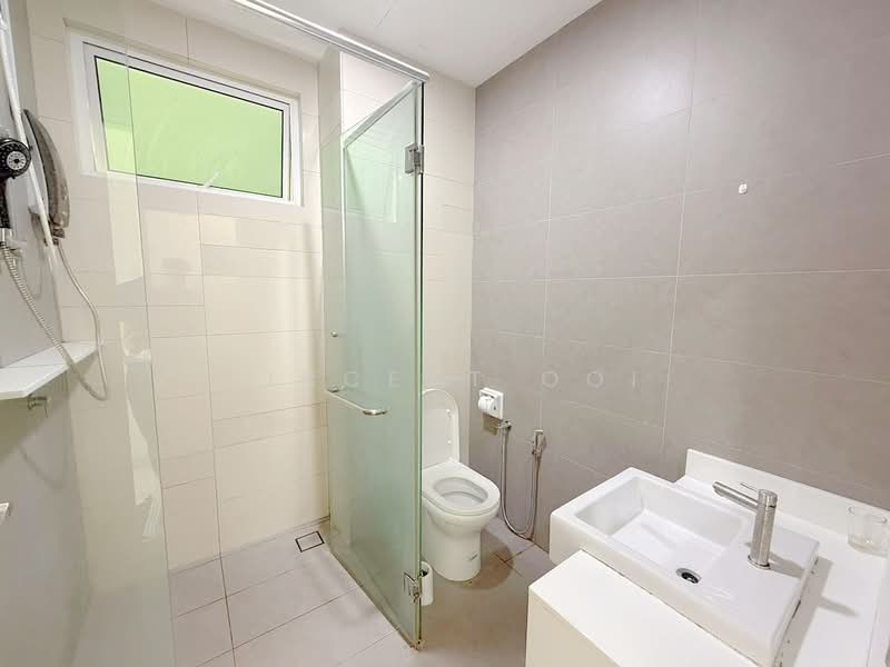 Service Residence for Sale at Setia Tri-angle - Vincent Ooi - Bathroom - PropertyGuru.com.my