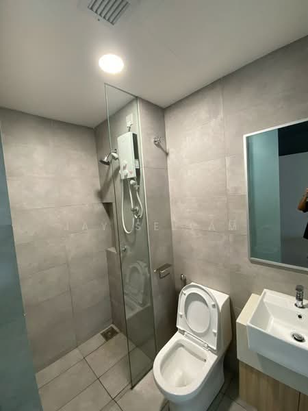 Kediaman Servis untuk Disewa di The Sentral Suites - Jay Selvam - Bathroom - PropertyGuru.com.my