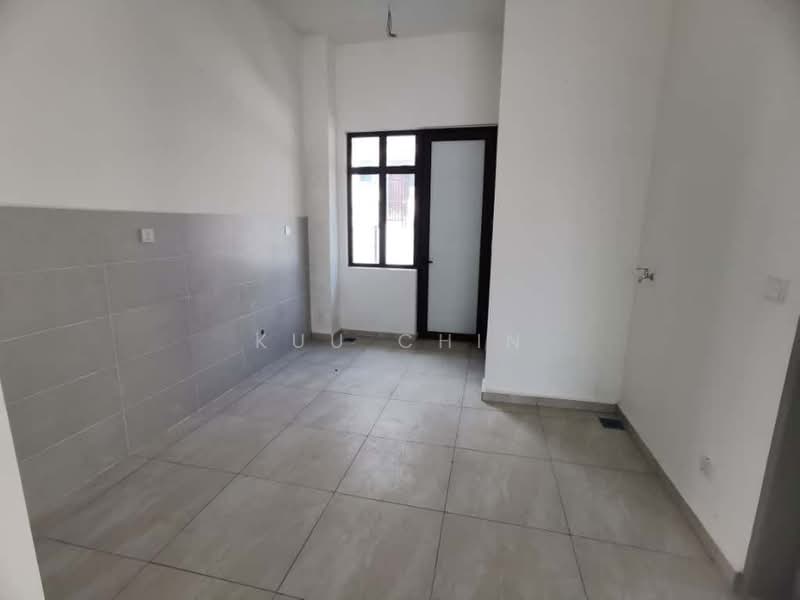 Rumah Teres 2-Tingkat untuk Dijual di Taman Mutiara (Kulai) - Kuu Chin - Interior - PropertyGuru.com.my