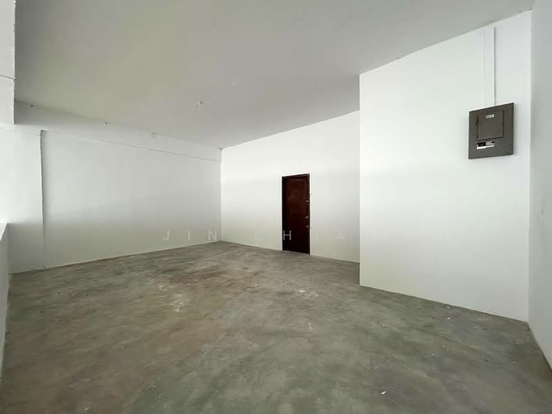 Shop for Rent in Tanjung Tokong (Penang) - Jin Chuah - Interior - PropertyGuru.com.my