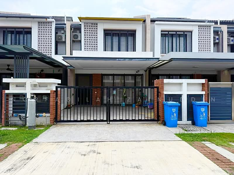 Rumah Teres untuk Dijual di Elmina (Shah Alam) - NORFADILAH ZAINUDDIN - Exterior - PropertyGuru.com.my