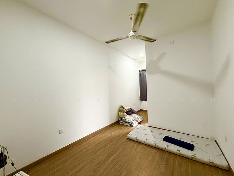 Rumah Teres untuk Dijual di Elmina (Shah Alam) - NORFADILAH ZAINUDDIN - Bedroom - PropertyGuru.com.my