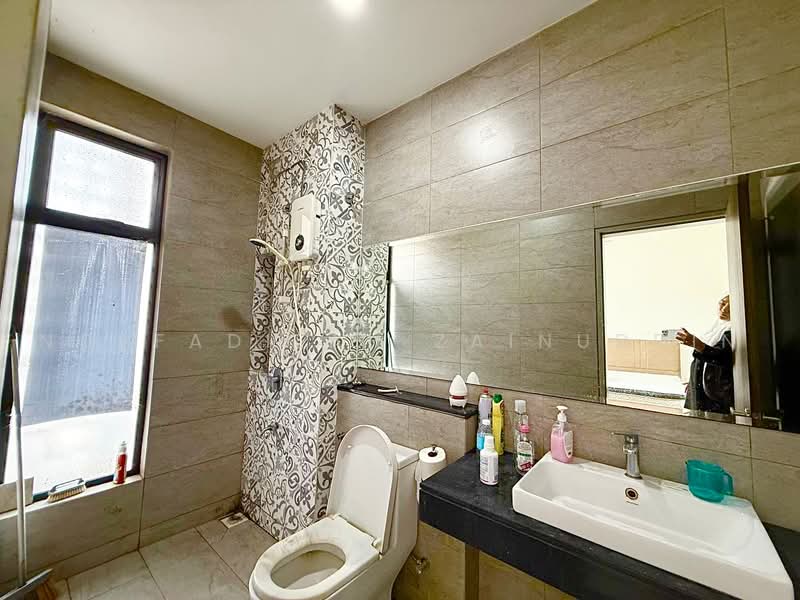 Rumah Teres untuk Dijual di Elmina (Shah Alam) - NORFADILAH ZAINUDDIN - Bathroom - PropertyGuru.com.my