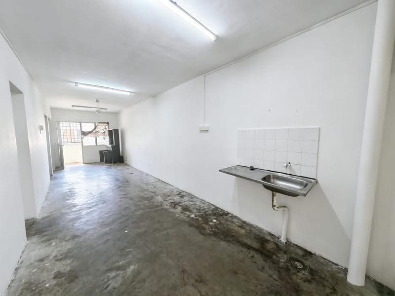 Rumah Flat untuk Disewa di Flat Tasek 64 - Kasper Lee - Interior - PropertyGuru.com.my