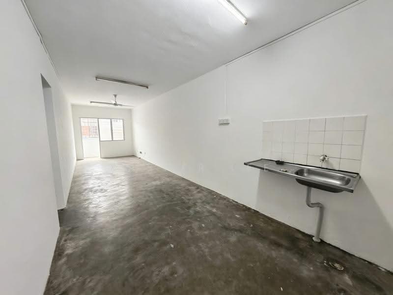 Rumah Flat untuk Disewa di Flat Tasek 64 - Kasper Lee - Interior - PropertyGuru.com.my