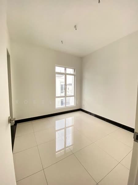Rumah Kluster untuk Disewa di Setia Tropika (Johor Bahru) - Roselynn Chai - PropertyGuru.com.my