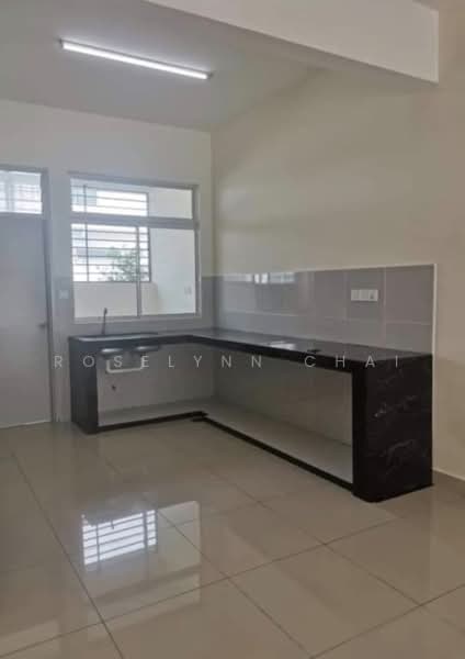 Rumah Kluster untuk Disewa di Setia Tropika (Johor Bahru) - Roselynn Chai - PropertyGuru.com.my