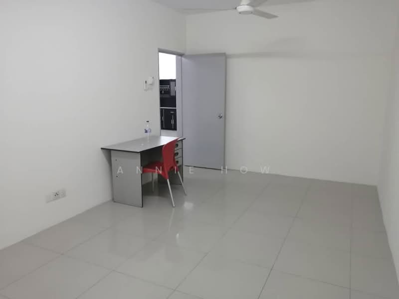 Kondominium untuk Dijual di Platinum Lake PV 15 - Annie How - Study - PropertyGuru.com.my
