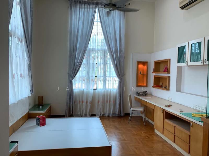 Semi-Detached House for Sale in Taman Pelangi Indah (Ulu Tiram) - Jack Ching - PropertyGuru.com.my