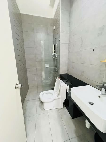 Rumah Teres untuk Disewa di Johor Bahru (Johor) - Heng . - Bathroom - PropertyGuru.com.my